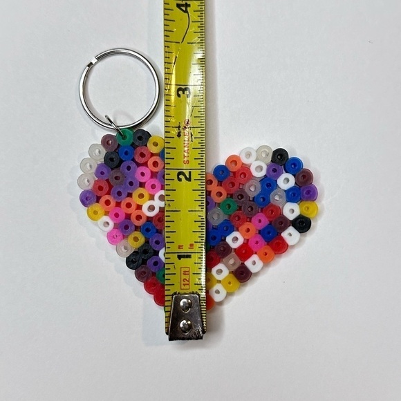 Heart keychain handmade perler beads multicolor - Picture 2 of 4